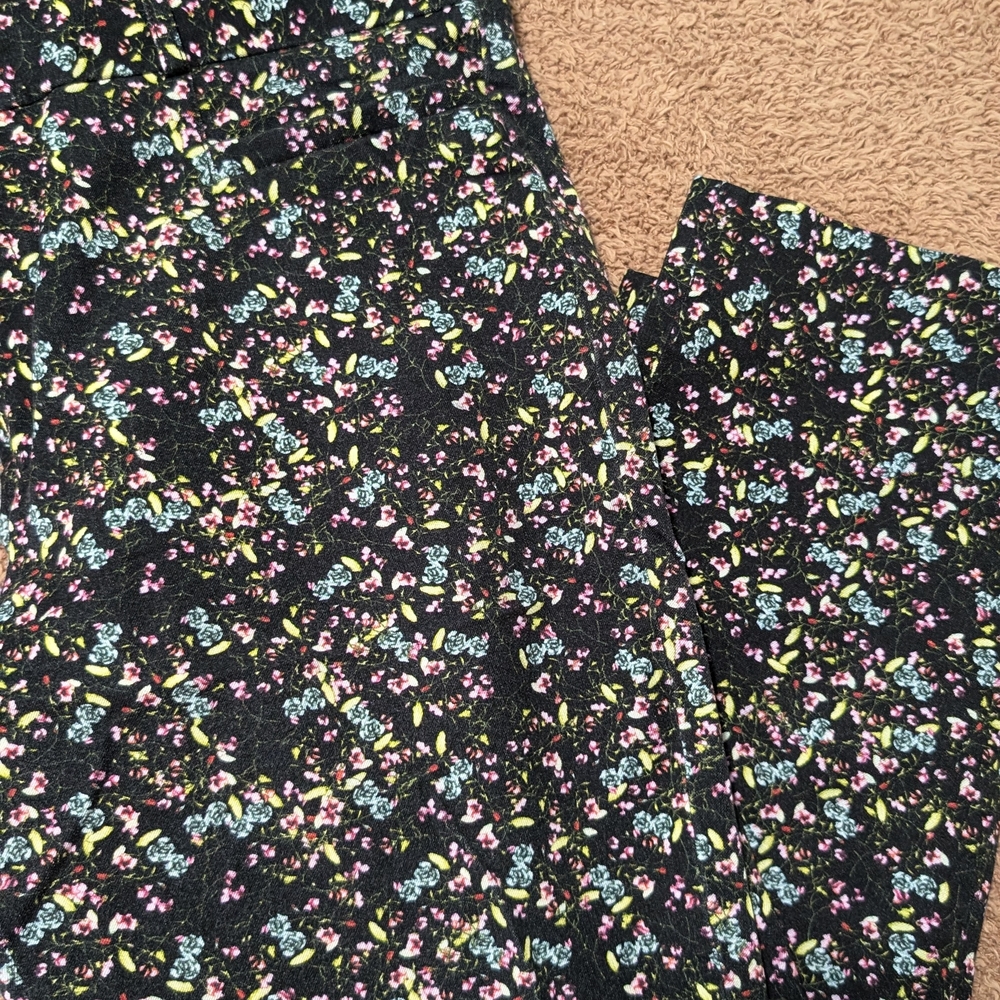 Floral Patterned Pants